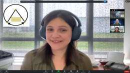 Marité Cárdenas talks about the Physics of Colloids on the podcast "Oscilador Armónico"